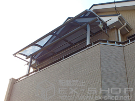 のバルコニー・ベランダ屋根 プレシオステラス R型 屋根タイプ 単体 積雪〜20cm対応 施工例