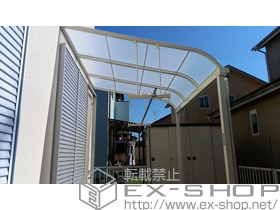 のテラス屋根 ライザーテラスII R型 テラスタイプ 単体 積雪〜20cm対応＋吊り下げ物干し 標準 2本入 施工例