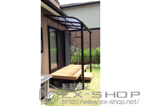 のテラス屋根 プレシオステラス R型 テラスタイプ 単体 積雪〜20cm対応＋吊り下げ式物干し 標準 2本入 施工例