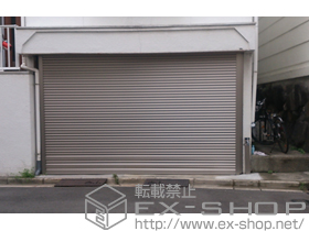 のガレージシャッター ガレージシャッタークワトロ 電動式 外部付RC造用躯体直付タイプ 施工例