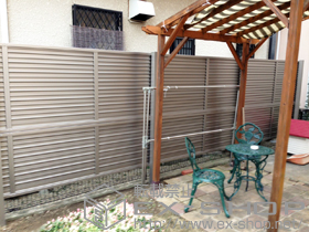 のフェンス・柵 プリレオR9型フェンス 多段柱タイプ 施工例