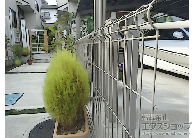 のフェンス・柵 イーネットフェンス2FK型 傾斜地用 傾斜角度1度左上がり用 施工例