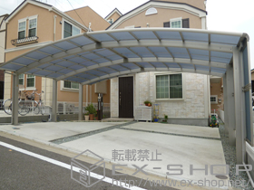 のカーポート レイナトリプルポートグラン　積雪〜20cm対応＋サイドパネル 標準・ハイルーフ兼用 施工例