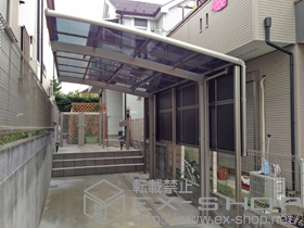 のカーポート カーブポートシグマIII 積雪〜20cm対応＋カーブポートシグマIII 用サイドパネル 施工例