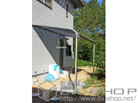 のテラス屋根 ヴェクターテラス R型 テラスタイプ 単体 積雪〜20cm対応＋吊り下げ物干し　標準　2本入 施工例