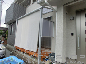 のテラス屋根 ライザーテラスII F型 テラスタイプ 単体 積雪〜20cm対応＋ライザーテラスII 側面スクリーン1段 施工例