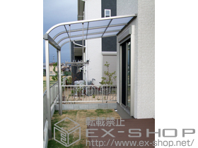 のバルコニー・ベランダ屋根 ライザーテラスII R型 テラスタイプ 単体 積雪〜20cm対応＋吊り下げ式物干し 標準 2本入 施工例