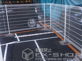 のフェンス・柵 ハイグリッドフェンスN8型 フリーポールタイプ 施工例