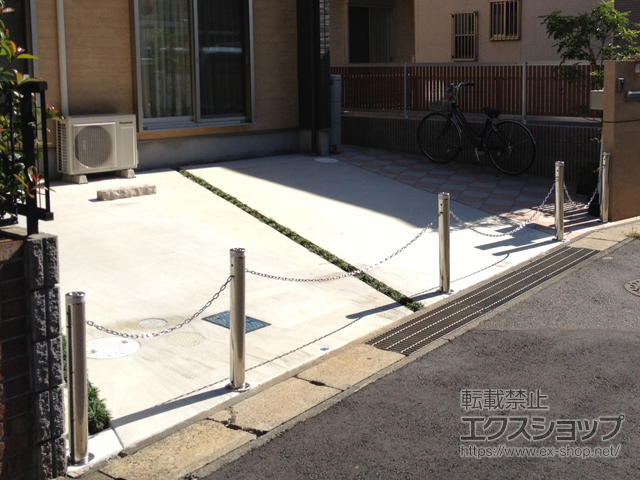 のカーゲート スペースガード S76型 埋込式 キー付き 施工例