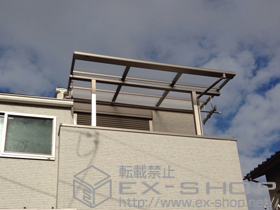 のバルコニー・ベランダ屋根 ライザーテラスII F型 屋根タイプ 単体 積雪〜20cm対応+吊り下げ式物干し ショート 標準 2本入 施工例