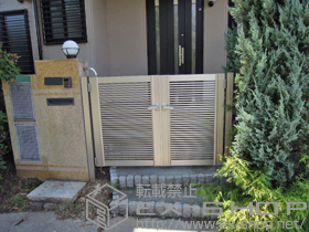 の門扉 エクスライン門扉1型 両開き 門柱仕様 施工例