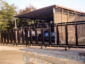 のカーゲート エクスライン伸縮ゲート1型 ノンレール 両開き　78W 施工例