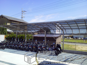 のカーポート テールポートシグマIII 縦連棟+延長 積雪〜20cm対応 施工例