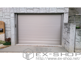 のガレージシャッター ガレージシャッタークワトロ 電動式 内部付タイプ 施工例