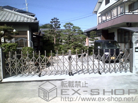 のカーゲート トリップゲート PB型 ノンレール 両開き 施工例