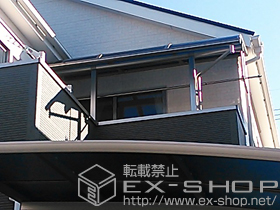 のバルコニー・ベランダ屋根 プレシオステラス R型 屋根タイプ 単体 積雪〜20cm対応＋吊り下げ式物干し 標準 2本入 施工例