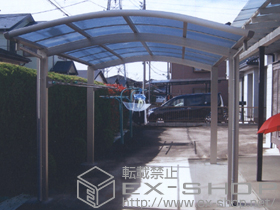 のカーポート レイナワンポートグラン　積雪〜20cm対応+水平式物干し 標準 2本入り 施工例