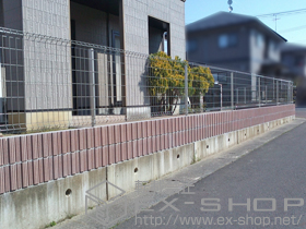 のフェンス・柵 イーネットフェンス1F型 自由柱 施工例