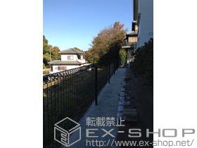 のフェンス・柵 ハイグリッドフェンス11型　フリーポールタイプ 施工例