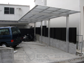 のフェンス・柵 カムフィX9型 フリー支柱タイプ 施工例