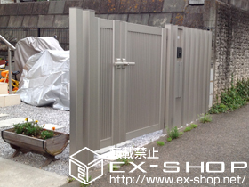 の門扉 エクスライン門扉2型 両開き親子 門柱使用 施工例