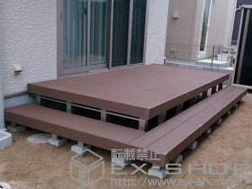 のウッドデッキ リウッドデッキ 200＋段床(正面+片側面タイプ 1段 施工例