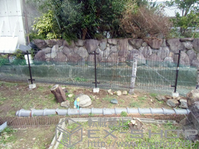 のフェンス・柵 イーネットフェンス1M型 間仕切柱 施工例