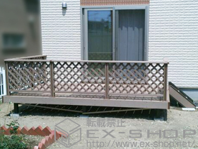 のウッドデッキ 樹ら楽ステージ+樹ら楽ステージ ステップ(2段)+デッキフェンス フラットラチスパネル 施工例