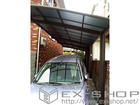 のカーポート カーブポートシグマIII 縦連棟 積雪〜20cm対応＋収納式物干し 標準タイプ 2本入 施工例