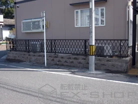 YKKAPのフェンス・柵・塀 エクスラインフェンス21型 自由柱 施工例