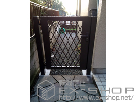 の門扉 ライシス門扉 8型 ダイヤ格子 片開き 柱使用 施工例