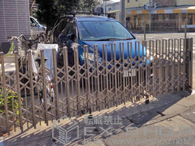 のカーゲート トリップゲート ペットガード型 ノンレール 片開き　40S 施工例