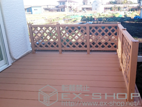 のウッドデッキ リウッドデッキ 200＋独立式リウッドステップ2型＋ リウッドデッキフェンス2型＜ラチス格子＞ 施工例