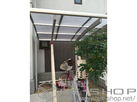 のサイクルポート・駐輪場 プレシオスポート ミニ 積雪〜20cm対応＋プレシオスポート ミニ用車止めバー(L22用) 施工例