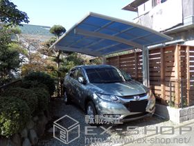 のカーポート レイナポートグラン　積雪〜20cm対応＋着脱式サポート 標準・ハイルーフ兼用 2本入り×1セット 施工例