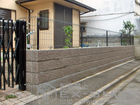 のフェンス・柵 イーネットフェンス1F型 自由柱施工 施工例