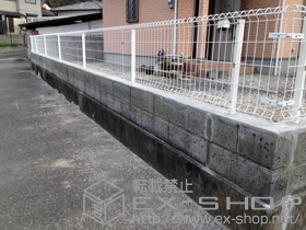 のフェンス・柵 イーネットフェンス1F型 自由柱施工 施工例