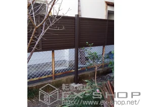 LIXIL リクシル(TOEX)のフェンス・柵・塀 プレスタフェンス 5型 横目隠し アルミ多段柱使用（1段） 施工例