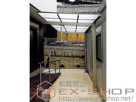 のサイクルポート・駐輪場 アーキフィット ミニ 積雪〜20cm対応＋自然浴エクステリア用可動竿掛け（着脱式）（2本入り） 施工例