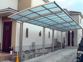 のカーポート レイナポートグラン 縦連棟　積雪〜20cm対応 施工例