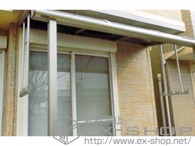 のテラス屋根 プレシオステラス R型 テラスタイプ 単体 積雪〜20cm対応＋吊り下げ式物干し 施工例