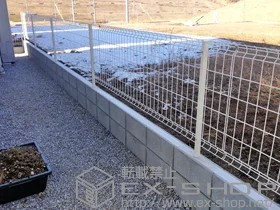 LIXIL ���N�V��(TOEX)�̃t�F���X�E��E�� �n�C�O���b�h�t�F���XUF8�^ �t���[�|�[���^�C�v �{�H��