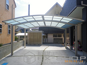 のカーポート レイナツインポートグラン　積雪〜20cm対応＋水平式物干し 標準 2本入り×1セット 施工例