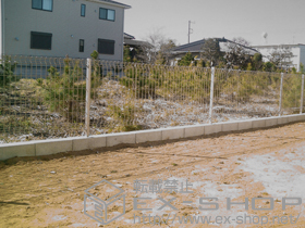 のフェンス・柵 ハイグリッドフェンスN8型 フリーポールタイプ 施工例