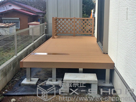 のウッドデッキ リウッドデッキ 200＋リウッドデッキフェンス2型<ラチス格子> 施工例