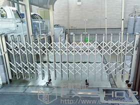 のカーゲート レイオス2型 ノンレール 片開き 33S 施工例