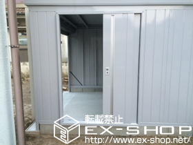 の倉庫・ガレージ バイク保管庫 スタンダード(FXN-2626S)＋壁面扉 壁パネル3枚分 施工例