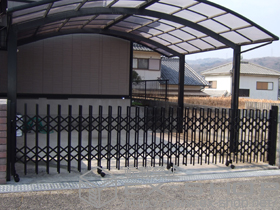 のカーゲート トリップゲート 傾斜地専用型 ノンレール 片開き 54S 施工例