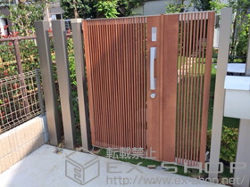 の門扉 ジオーナ門扉B2型 両開き親子 柱使用 オートクローザー仕様+デザイナーズパーツ 施工例