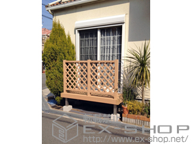 のウッドデッキ リウッドデッキ 200+リウッドデッキフェンス2型＜ラチス格子＞ 施工例